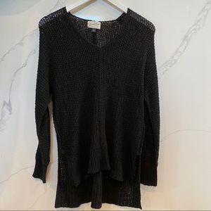 Universal thread sweater